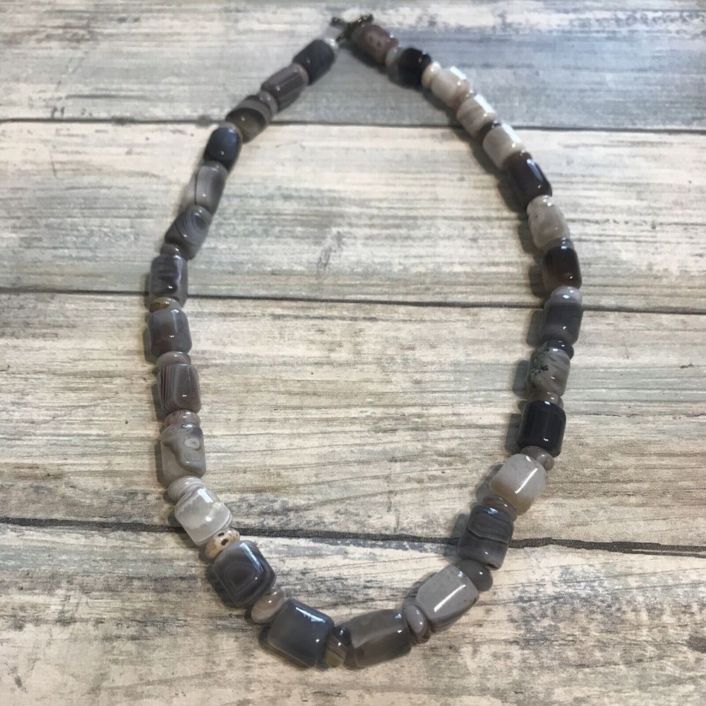 Polished Agate Stone Beads Beautiful Necklace Toggle Clasp‎ 18" Wire